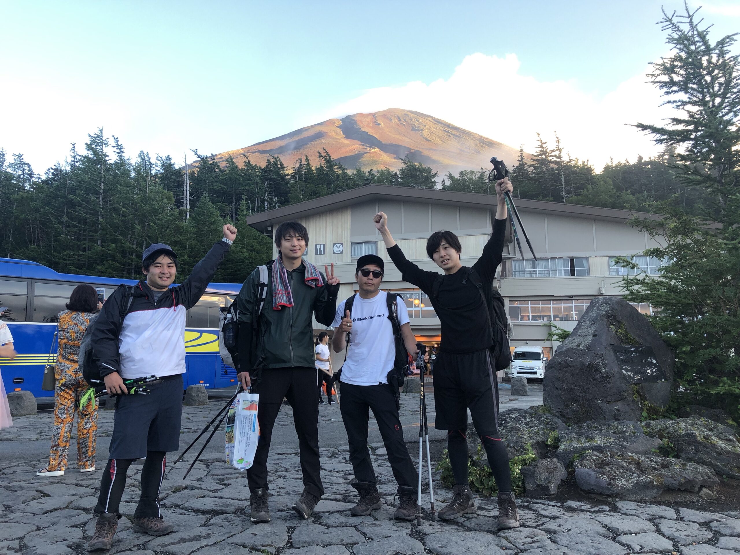 初めて富士山に登り高山病になった『症状と予防は』