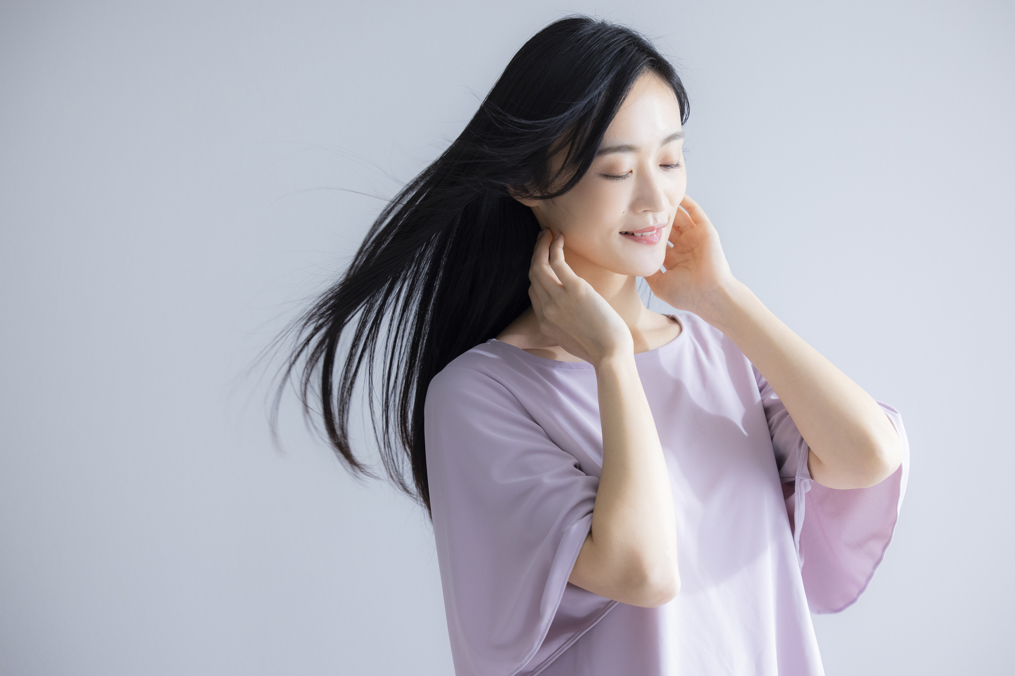 髪質改善と縮毛矯正の違いとは?どっちがいい?それぞれの特徴を紹介